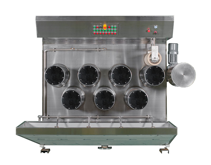 水洗機（中正面）